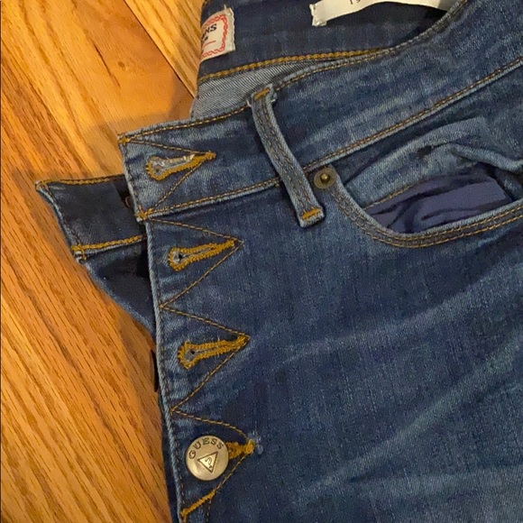 GUESS JEANS - Picture 3 of 3